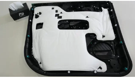 Az aut&oacute;k hangszigetel&eacute;s&eacute;nek j&ouml;vőbeli trendjei