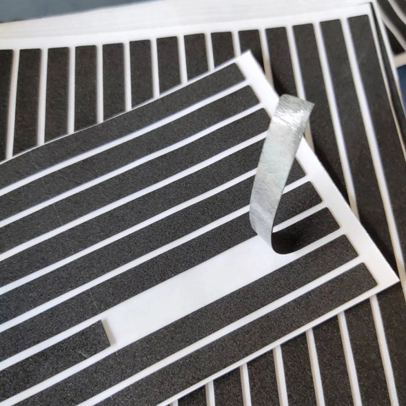 Imbottitura in schiuma resistente al calore impermeabile fustellata personalizzata di alta qualit&agrave; per campioni gratuiti per auto