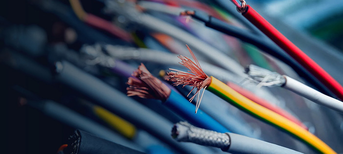 ¿Cuál es el arnés de cableado del motor?