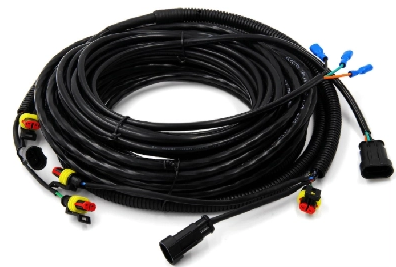 Vlastn&iacute; řešen&iacute; kabelov&yacute;ch svazků pro motocykly Sada kabelů pro nap&aacute;jen&iacute; motocyklů