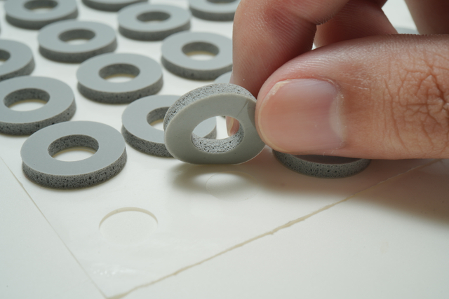 Rubber verse&euml;lings